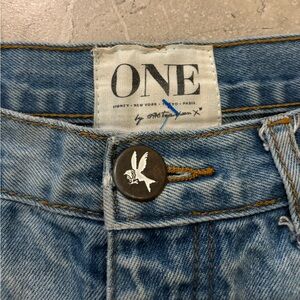 One teaspoon size 28